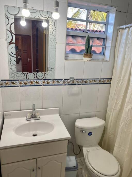 3-Bedroom Villa With A Jacuzzi Ноорд Экстерьер фото
